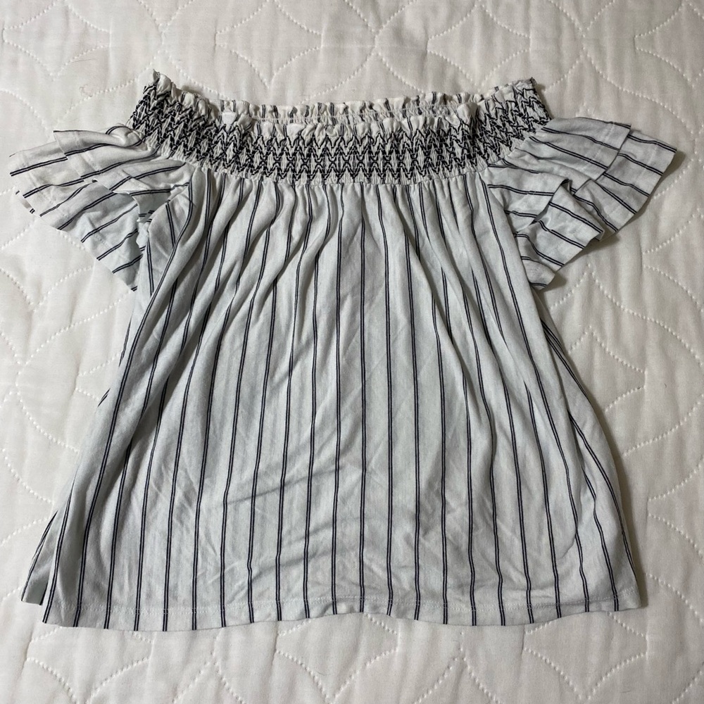 American Eagle Off Shoulder Top